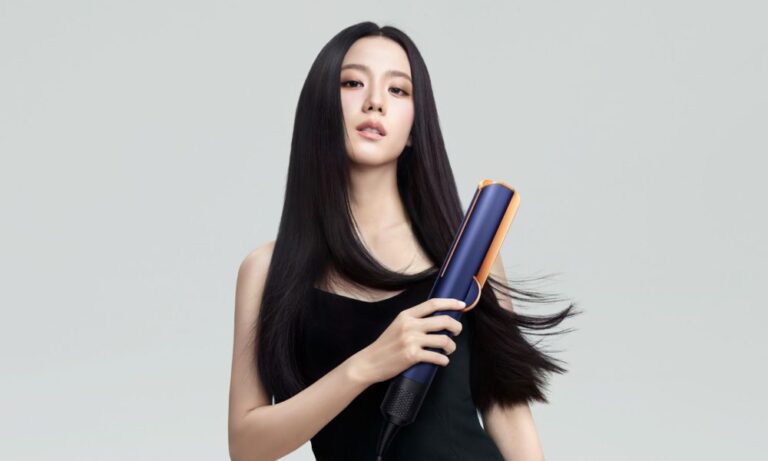 Dyson Airstrait