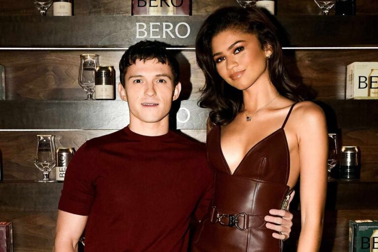 Zendayas Füße erkunden: Ein genauerer Blick auf den einzigartigen Charme des Stars Zendaya