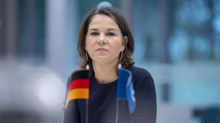 Baerbock Abgenommen: So hat die Außenministerin ihr Gewicht reduziert baerbock abgenommen