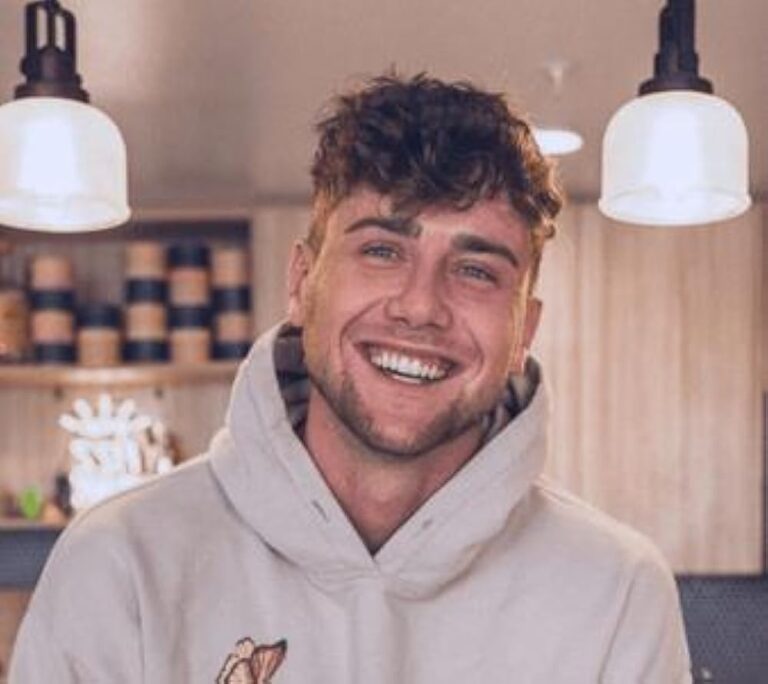 harry jowsey