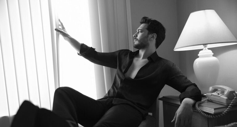 Cagatay Ulusoy – Biografie, Filmografie, Privatleben, Fotos Truthahn çağatay ulusoy