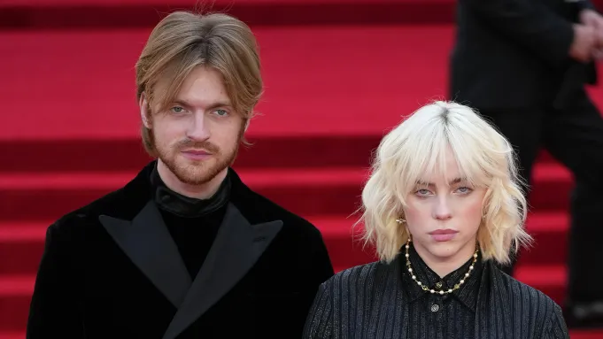 Billie Eilishs Bruder Finneas O’Connell warnt Fans nach Grammy-Abfuhr finneas o'connell