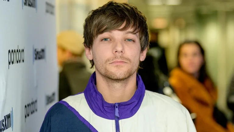 Fakten zum One Direction-Sänger Louis Tomlinson: Alter, Freundin, Kinder und Familie enthüllt louis tomlinson