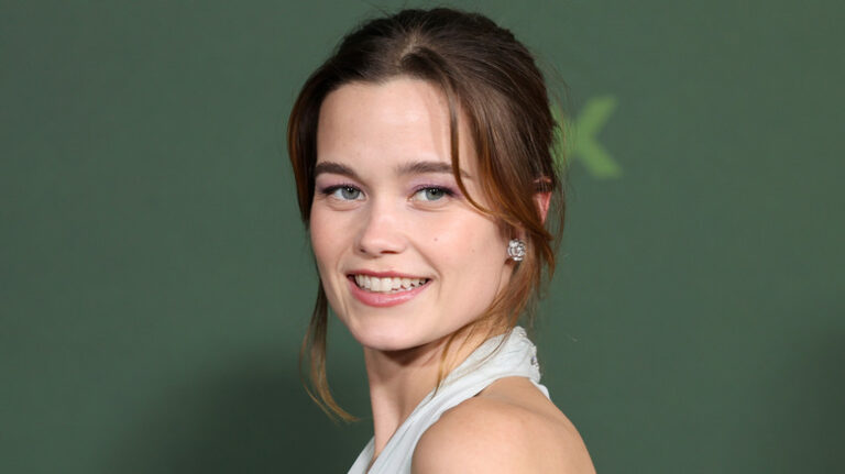 Sarah Catherine Hook: Der aufsteigende Stern in Hollywood sarah catherine hook